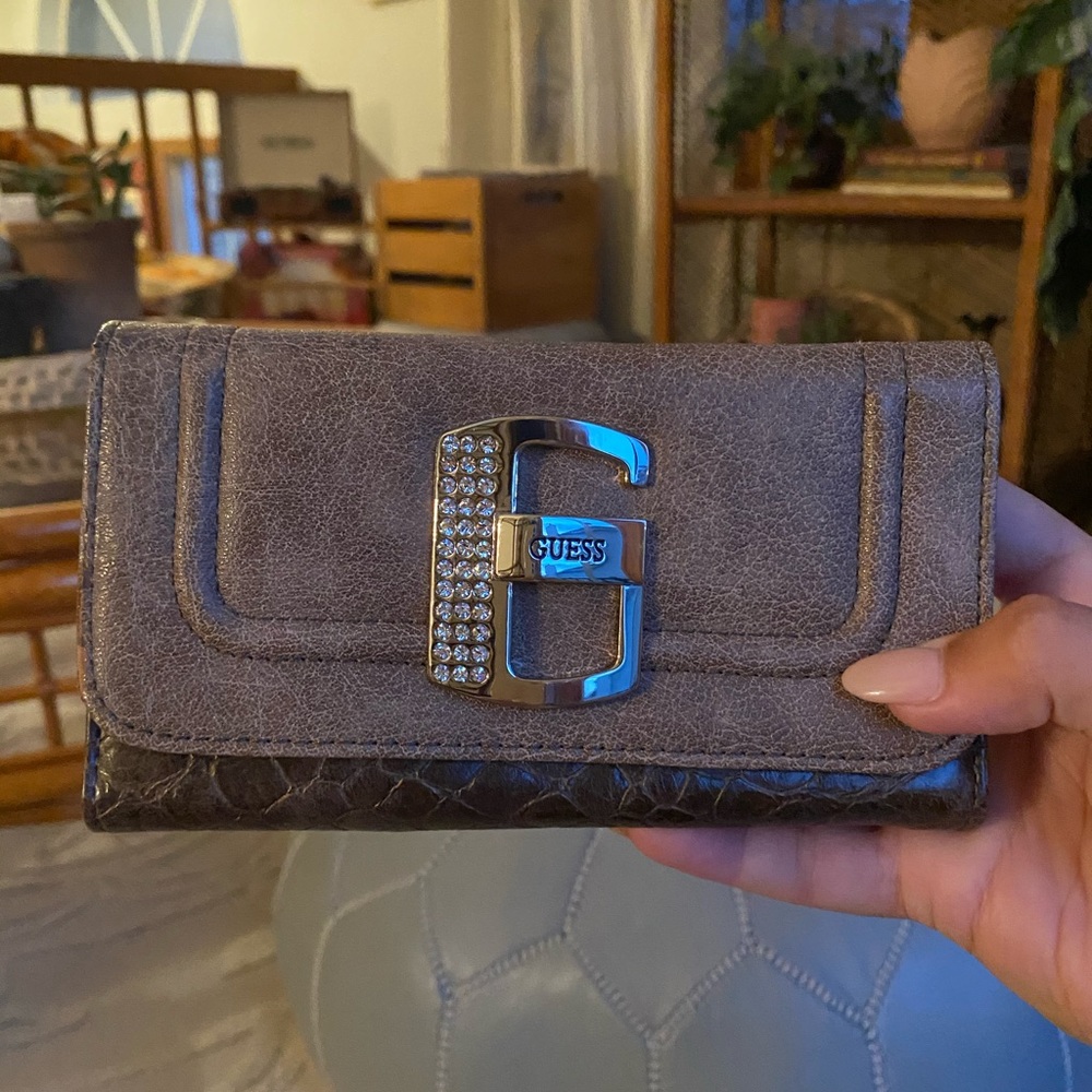 Guess Wallet